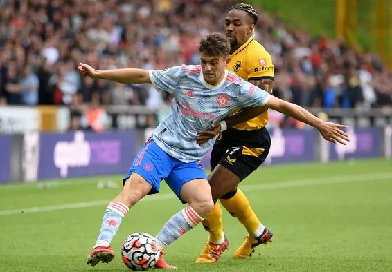 拜仁监事会决定先卖球员再买人